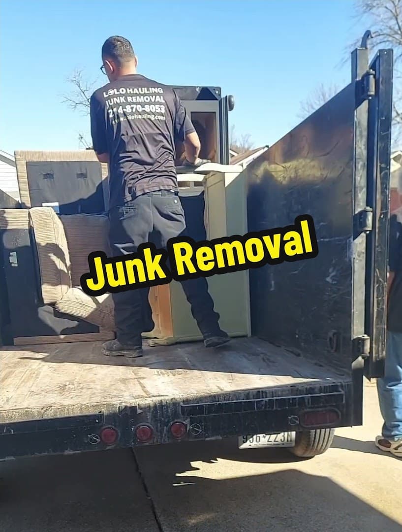 Lolo Hauling Junk Removal - photo 3