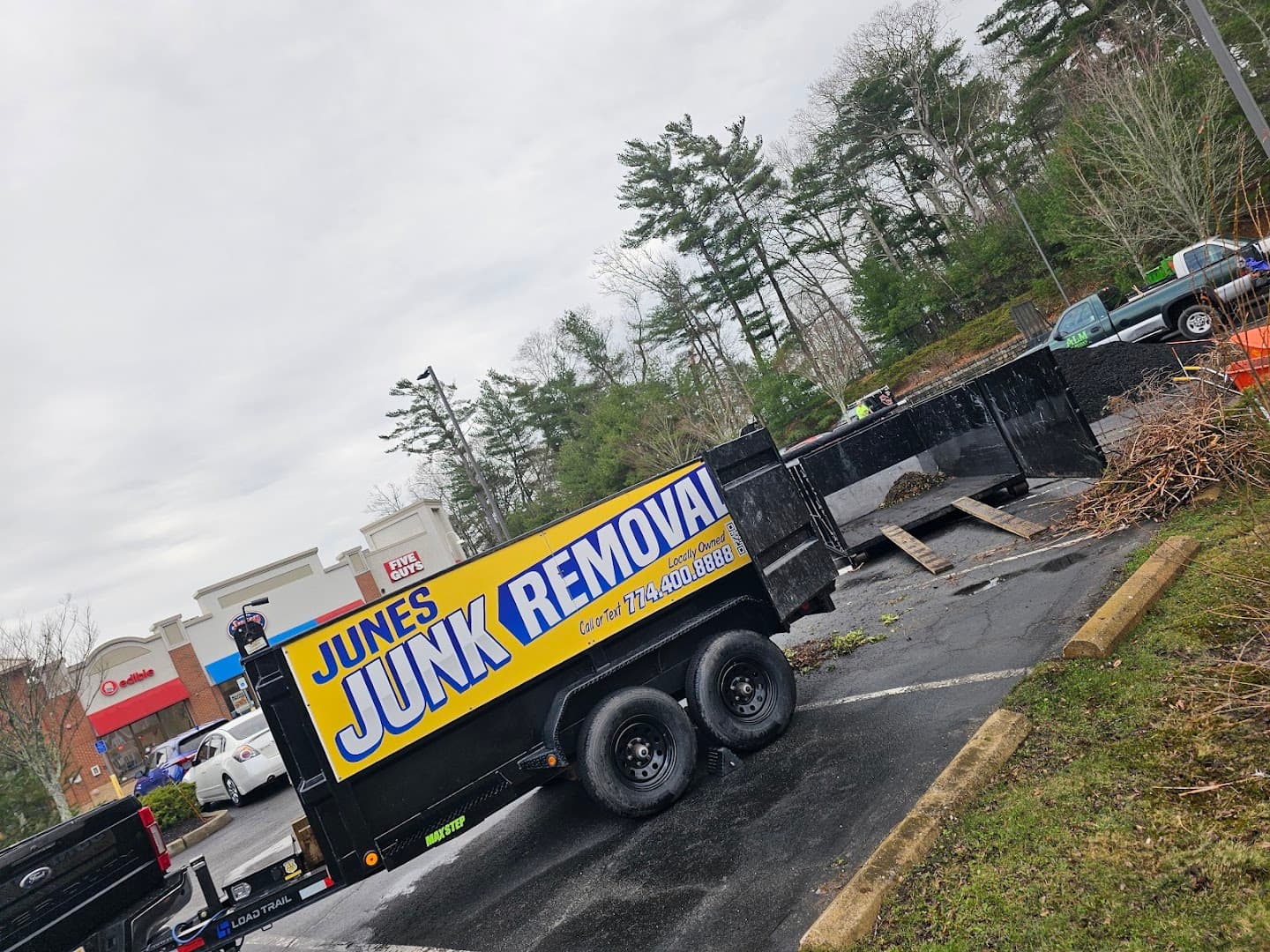 Junes Junk Removal - photo 2