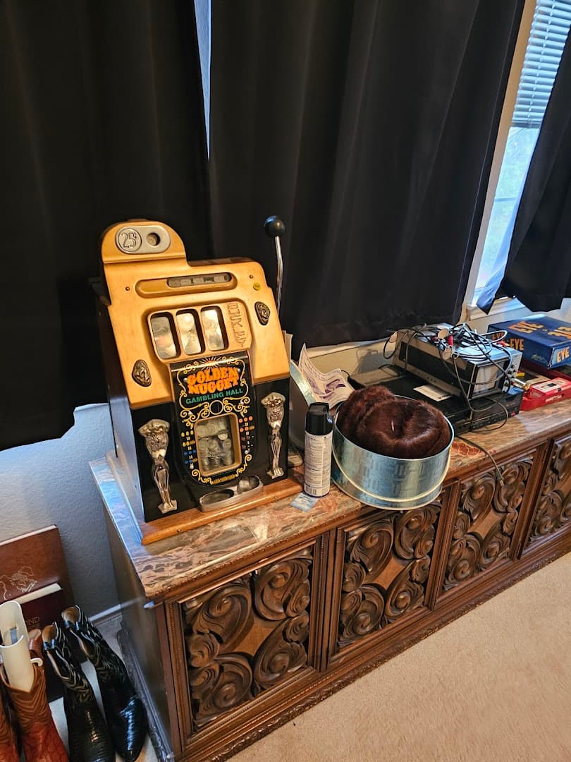 Alamo Aztek Estate Sales DFW - photo 2