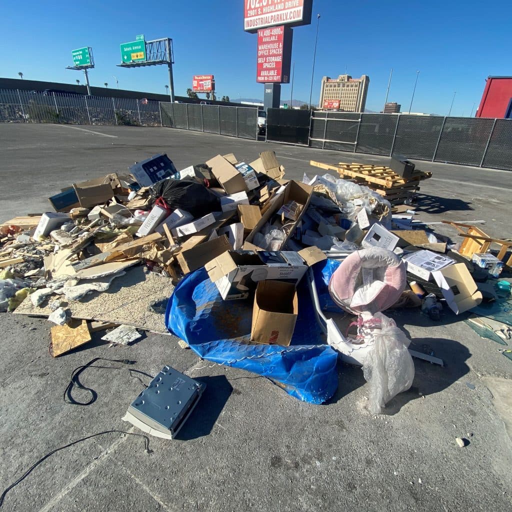 Mike's Dumper & Junk Removal photo