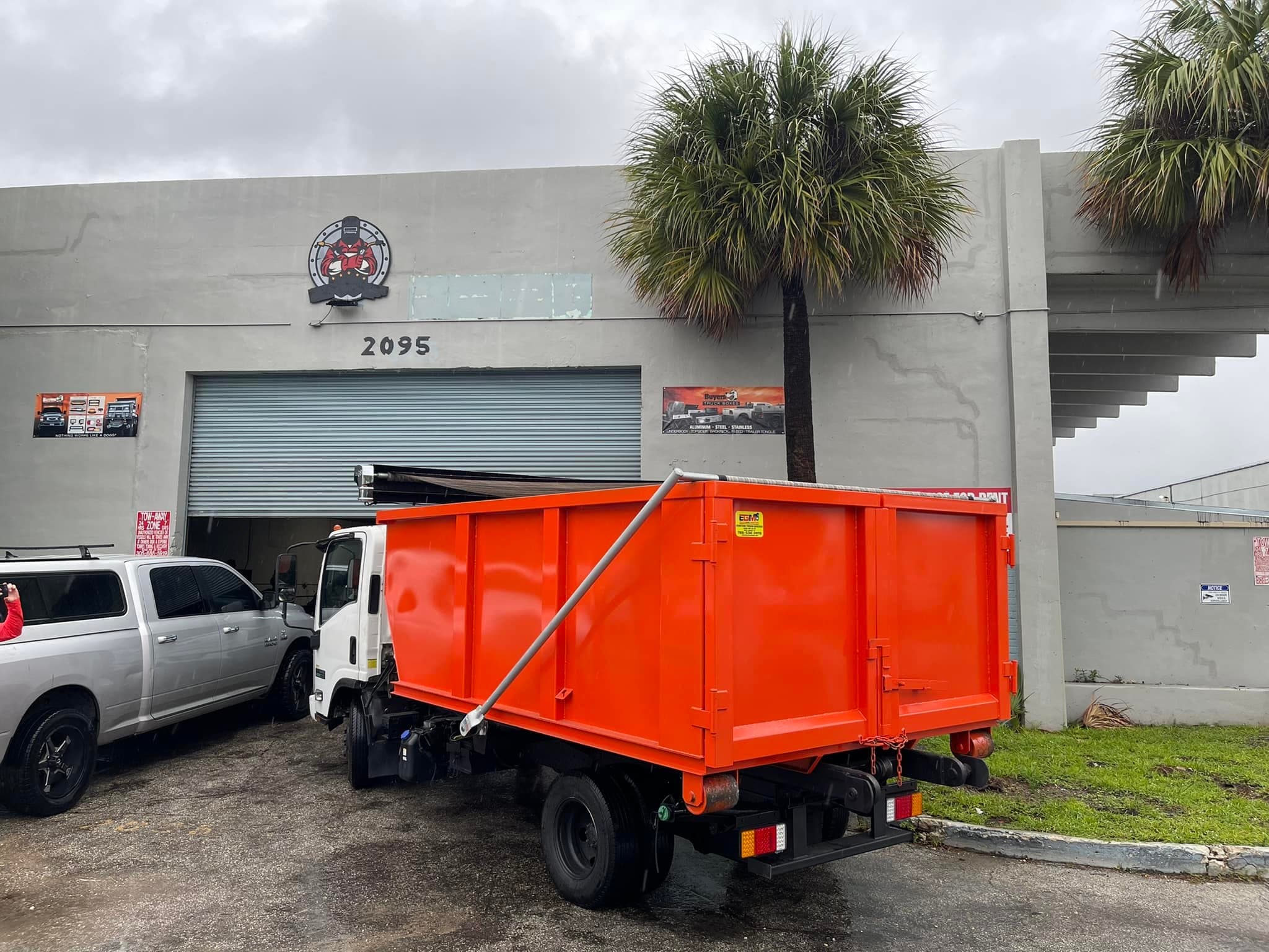 Raiha Dumpsters photo