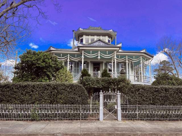 Buckner Mansion photo
