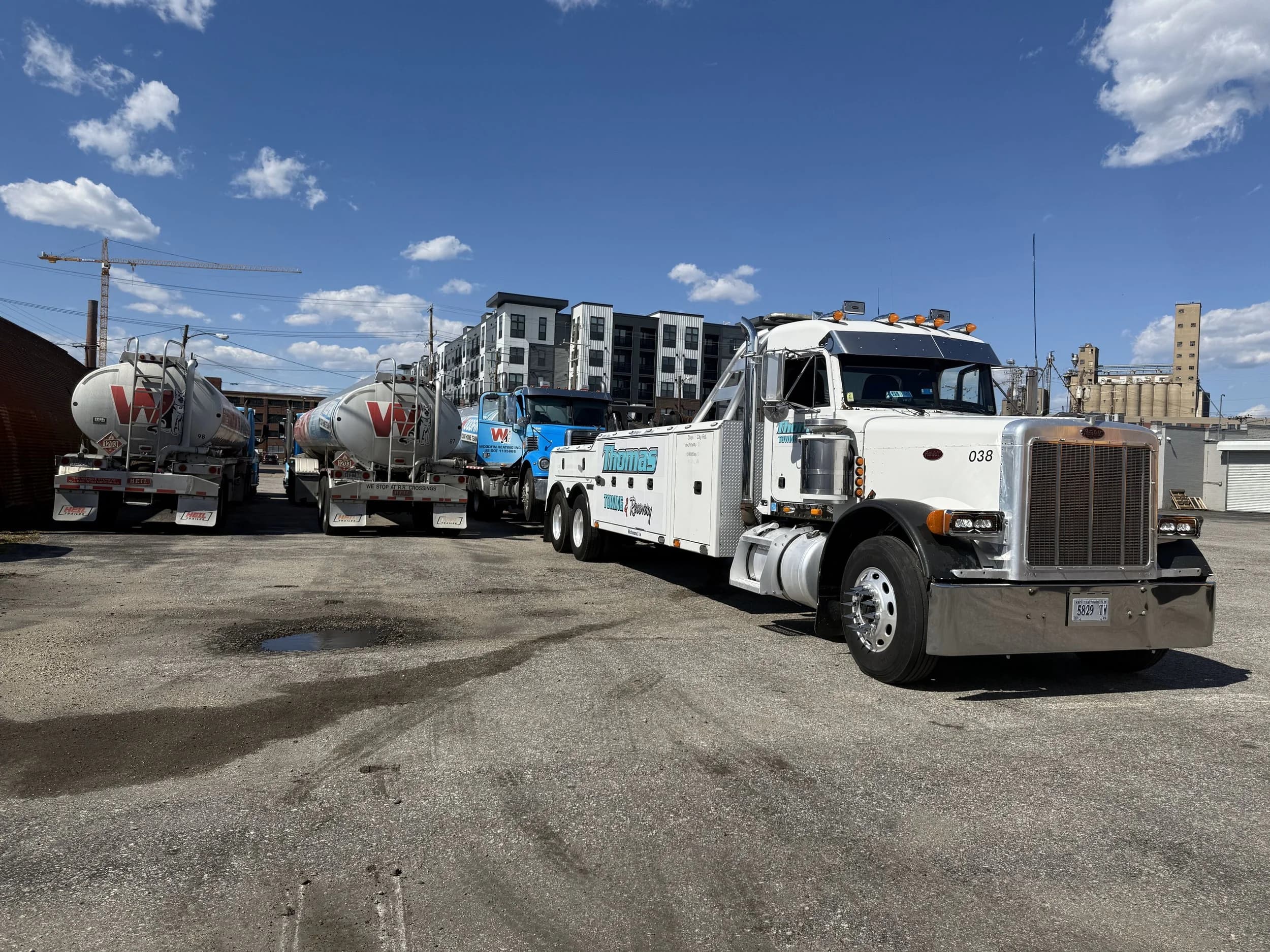 THOMAS TOWING AND HEAVY-DUTY RECOVERY photo