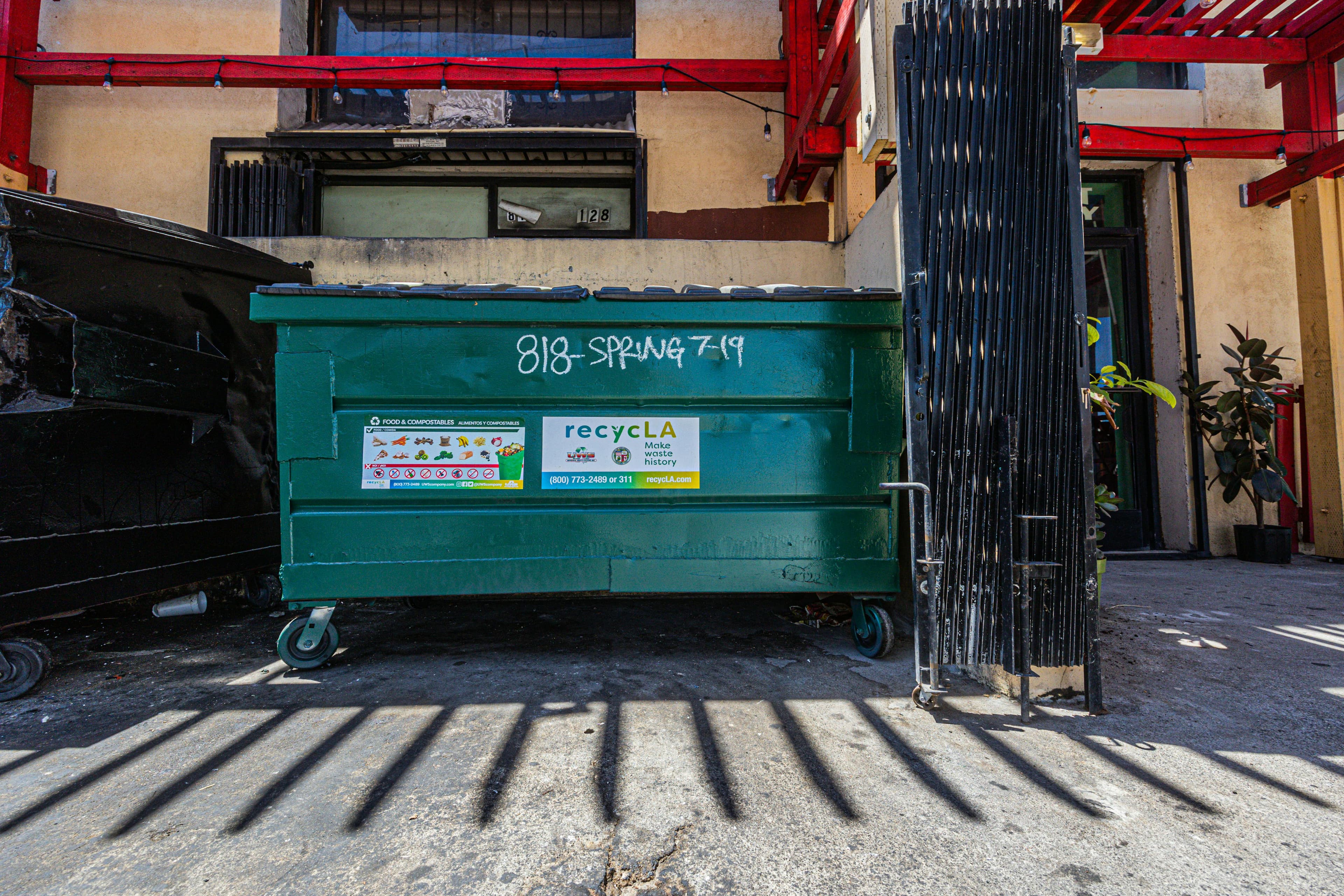 uKNIGHTed Waste Removal & Recycling photo