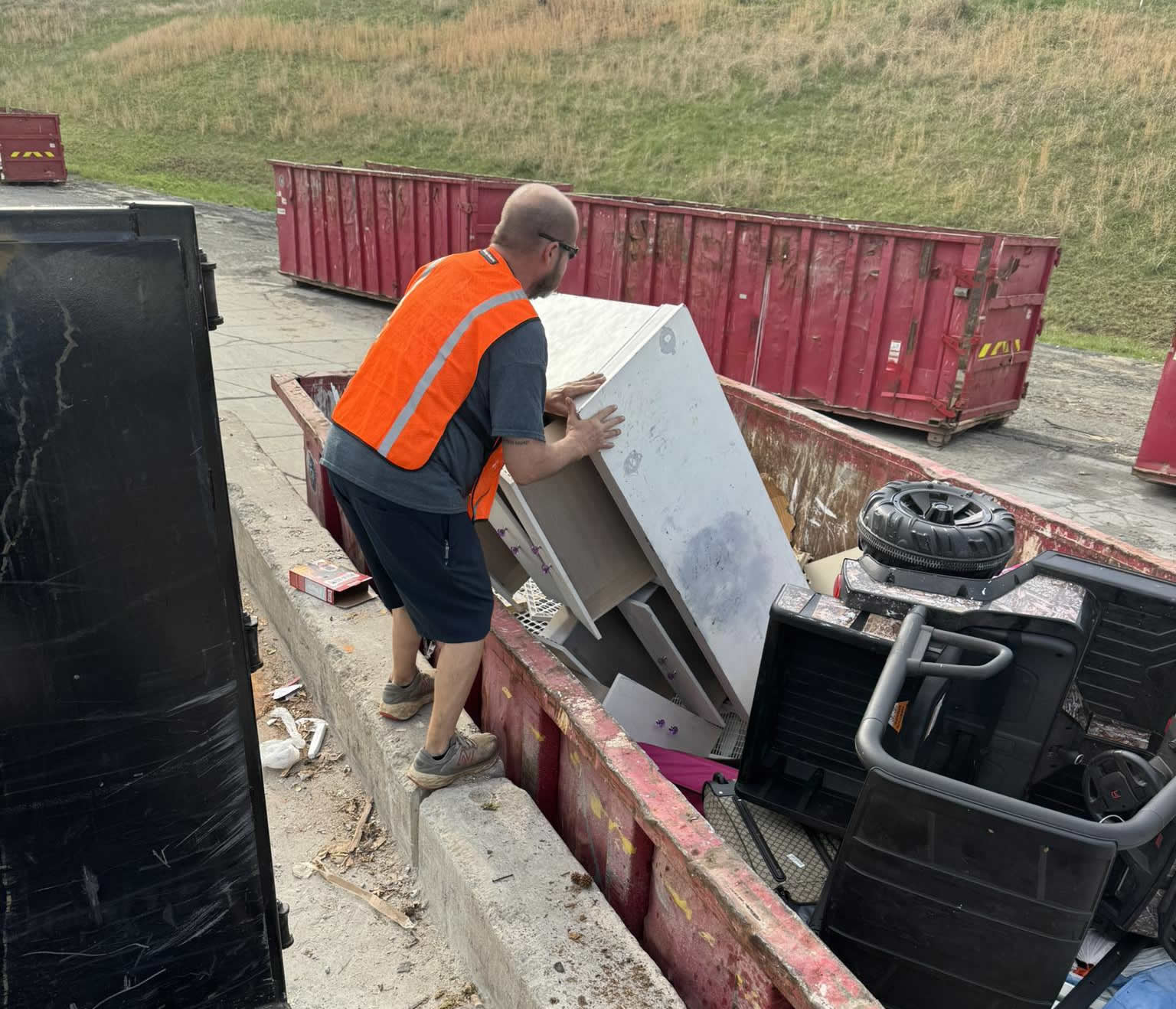 Queen City Hauling LLC photo