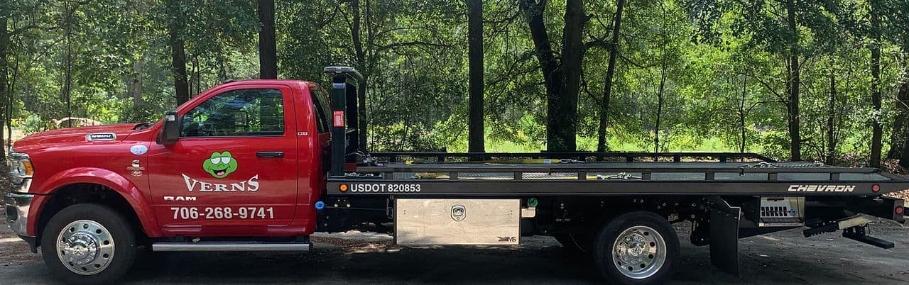 Vern's Wrecker & Recovery photo
