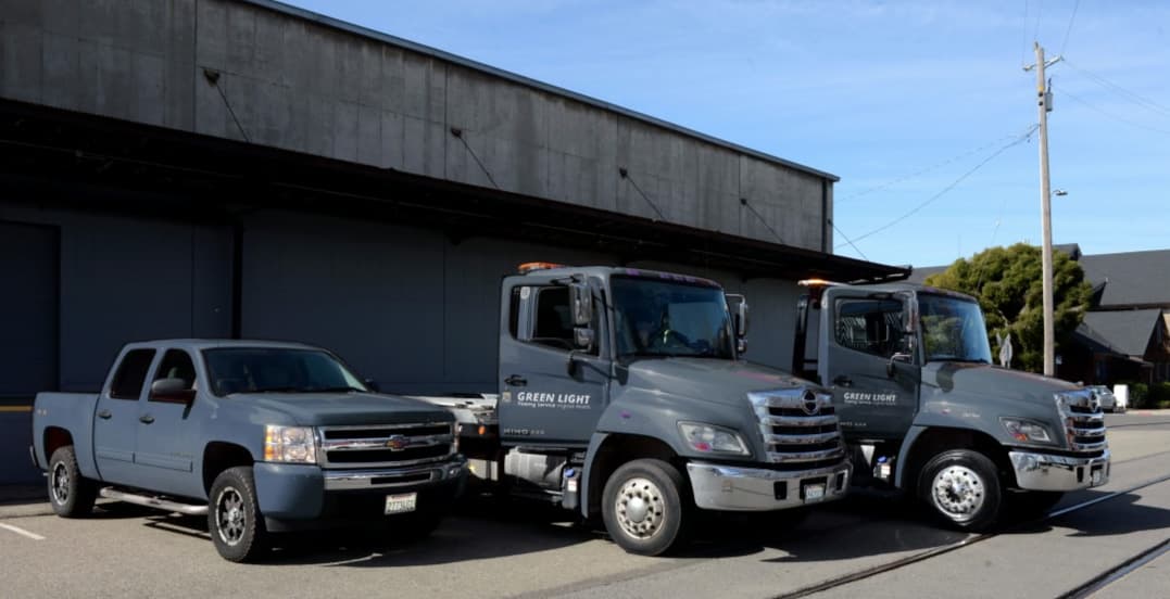 Green Light Towing Service photo